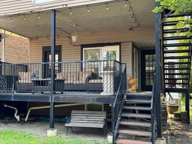 3908 N Bernard Street, Chicago, IL 60618