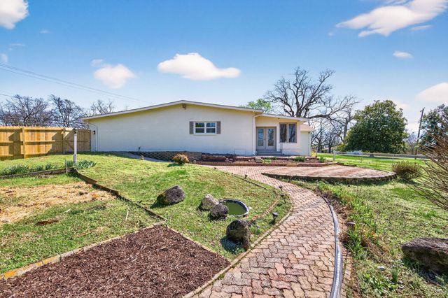 448 Walton Ferry Rd, Hendersonville, TN 37075