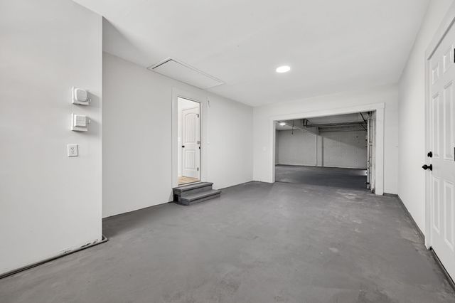 448 Walton Ferry Rd, Hendersonville, TN 37075