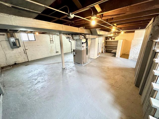 717 N Church STREET, Watertown, WI 53098