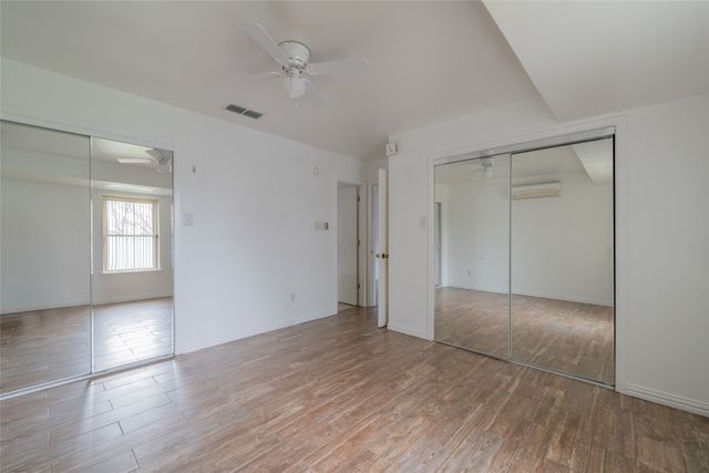 913 Foley Avenue, Iowa Park, TX 76367