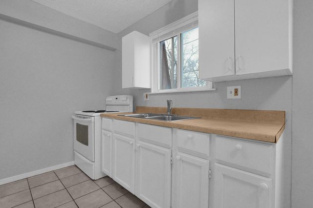 2872 Howey Road, Columbus, OH 43224