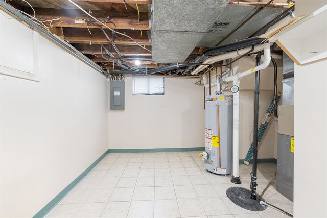 748 S 5th St, Salina, KS 67401