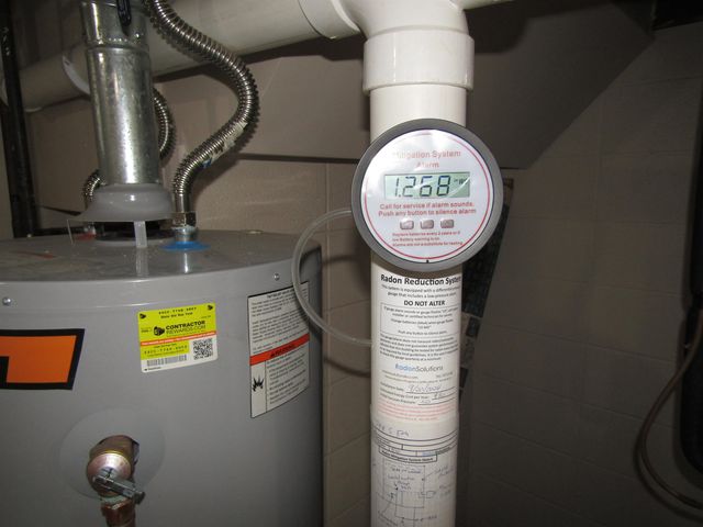 748 S 5th St, Salina, KS 67401