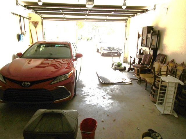 748 S 5th St, Salina, KS 67401