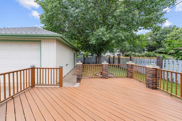 748 S 5th St, Salina, KS 67401