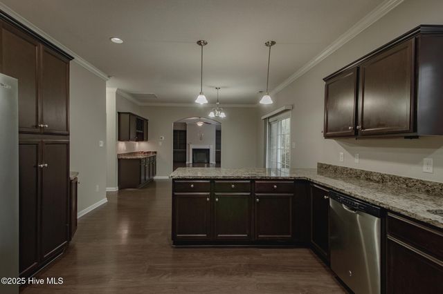 809 Solomon Drive, Jacksonville, NC 28546