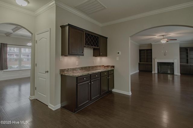 809 Solomon Drive, Jacksonville, NC 28546