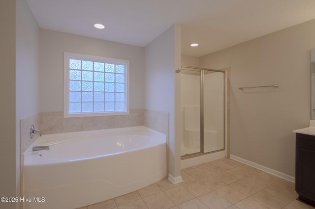 809 Solomon Drive, Jacksonville, NC 28546