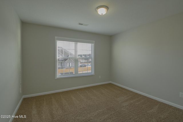 809 Solomon Drive, Jacksonville, NC 28546