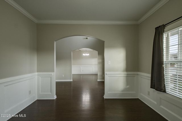 809 Solomon Drive, Jacksonville, NC 28546