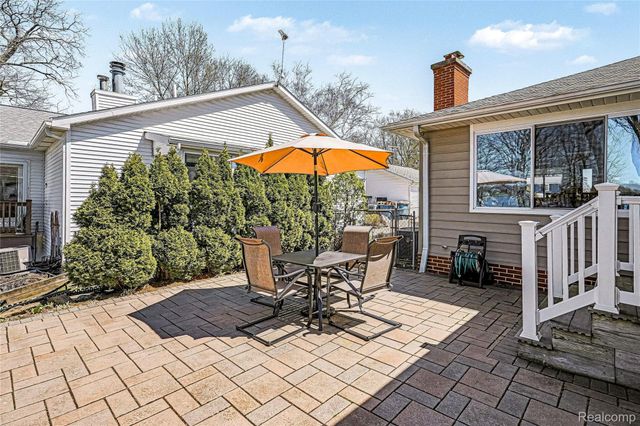 3504 Loon Lake Court, Fenton Charter Township, MI 48451