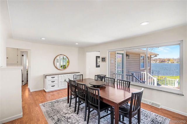 3504 Loon Lake Court, Fenton Charter Township, MI 48451