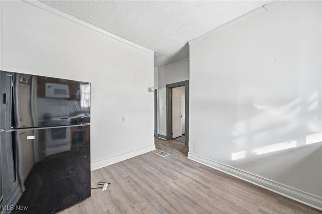 604 E Buchtel Avenue, Akron, OH 44304