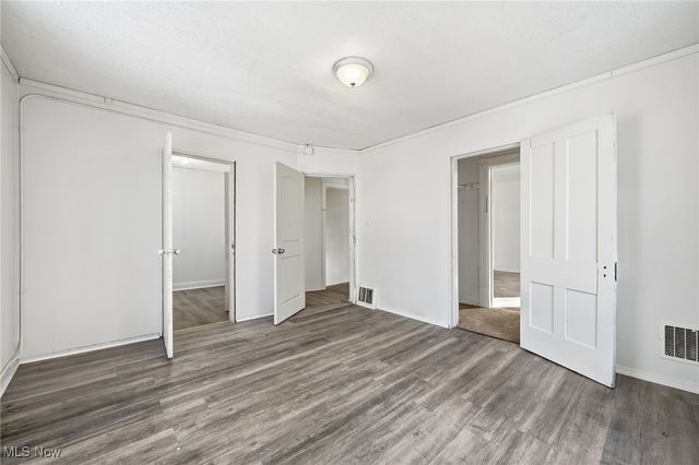 604 E Buchtel Avenue, Akron, OH 44304