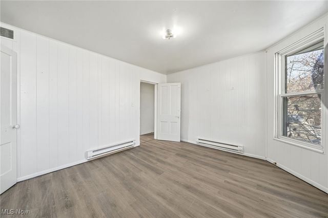 604 E Buchtel Avenue, Akron, OH 44304