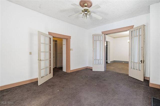 604 E Buchtel Avenue, Akron, OH 44304