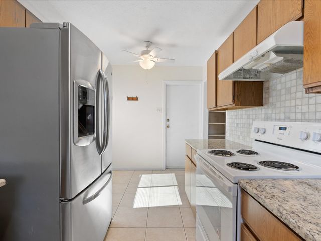 5014 Palomino Lane, Garland, TX 75043