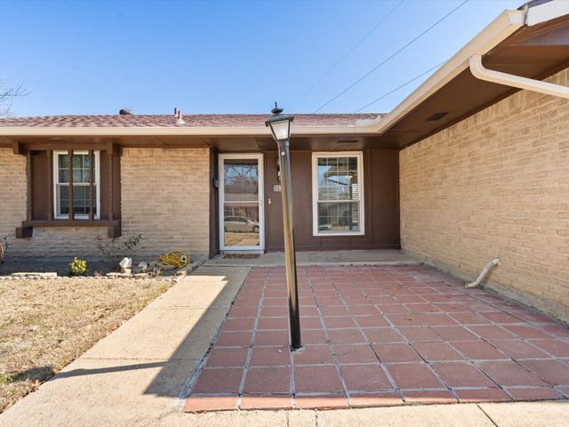5014 Palomino Lane, Garland, TX 75043