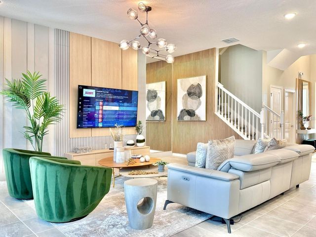 10012 VOYAGER WAY, Orlando, FL 32821