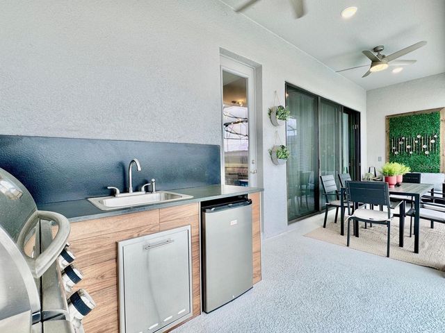 10012 VOYAGER WAY, Orlando, FL 32821