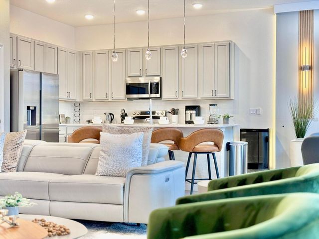 10012 VOYAGER WAY, Orlando, FL 32821