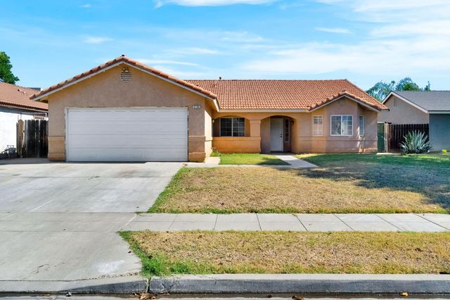 5798 W Acacia Avenue, Fresno, CA 93722