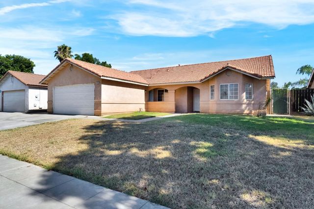 5798 W Acacia Avenue, Fresno, CA 93722