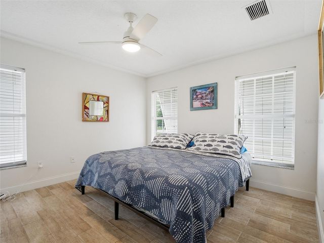 1004 W 7TH STREET, New Smyrna Beach, FL 32168