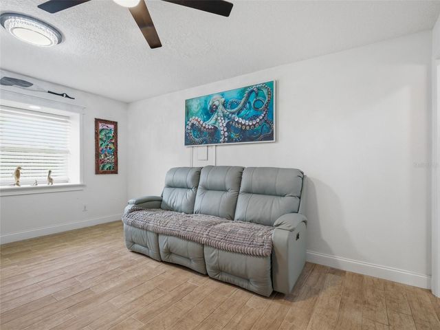 1004 W 7TH STREET, New Smyrna Beach, FL 32168