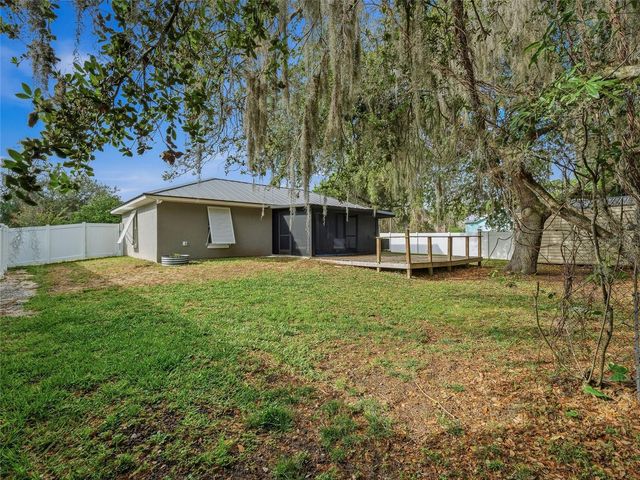 1004 W 7TH STREET, New Smyrna Beach, FL 32168