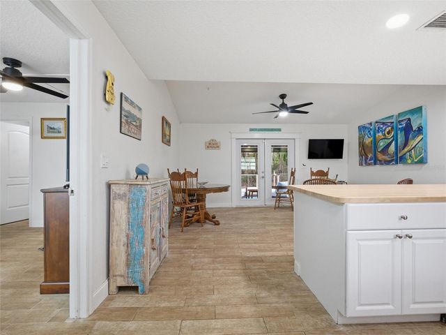 1004 W 7TH STREET, New Smyrna Beach, FL 32168