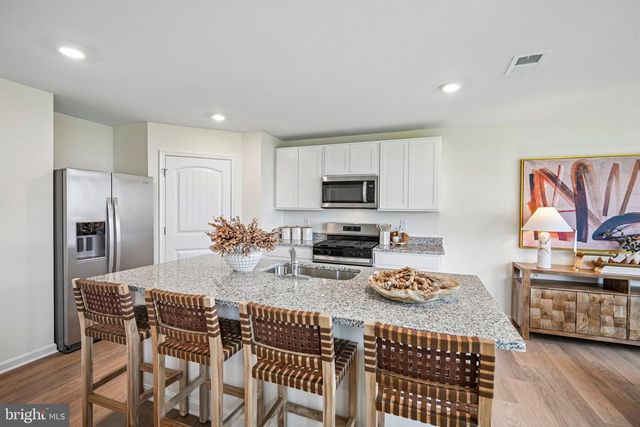 26 CHESAPEAKE DR, Seaford, DE 19973