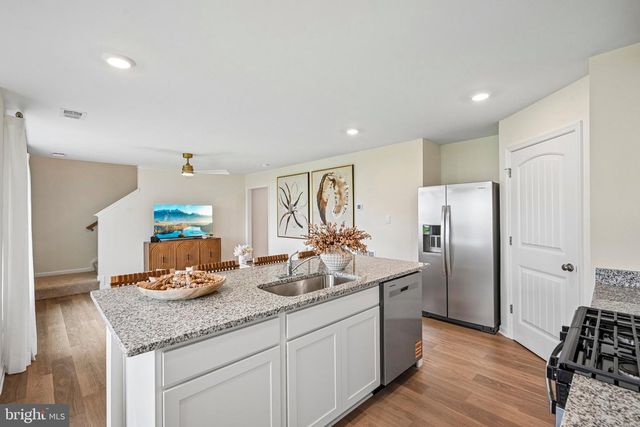 26 CHESAPEAKE DR, Seaford, DE 19973