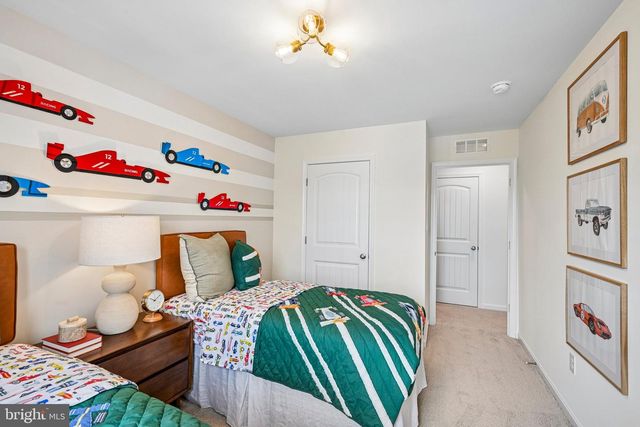 26 CHESAPEAKE DR, Seaford, DE 19973