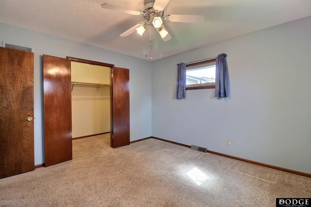 2410 E 1st Street, Fremont, NE 68025
