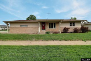 2410 E 1st Street, Fremont, NE 68025