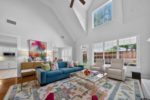 5503 Westchester Dr., Tyler, TX 75703