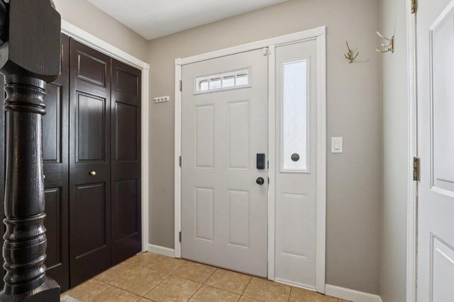 810 N Parkview Street, Cottage Grove, WI 53527