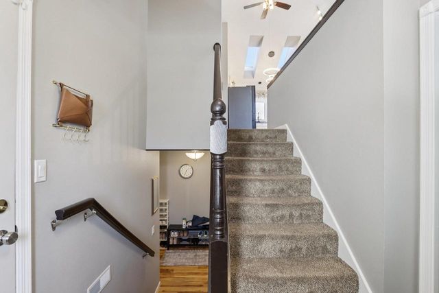 810 N Parkview Street, Cottage Grove, WI 53527