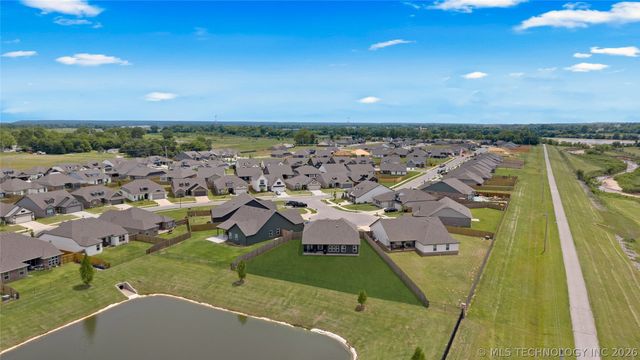 7153 E 131 Court S, Bixby, OK 74008