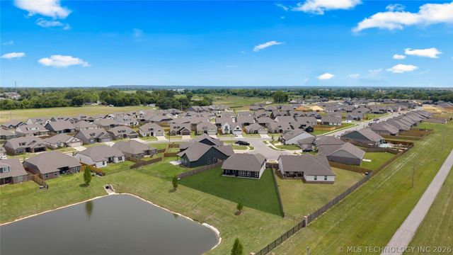 7153 E 131 Court S, Bixby, OK 74008