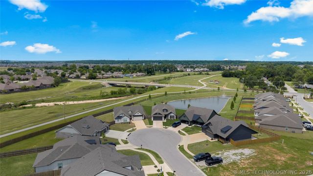 7153 E 131 Court S, Bixby, OK 74008