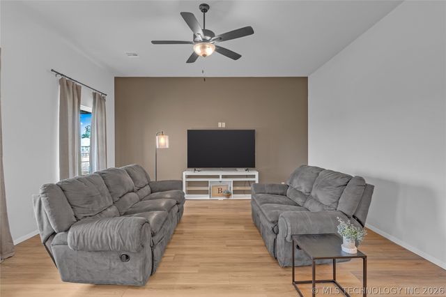7153 E 131 Court S, Bixby, OK 74008