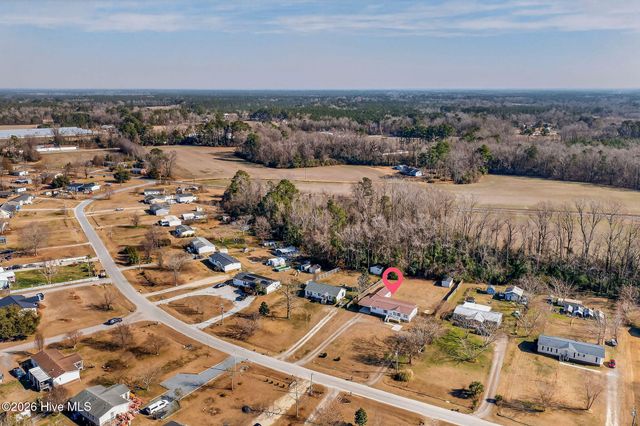 121 Woodcroft Lane, Rocky Point, NC 28457