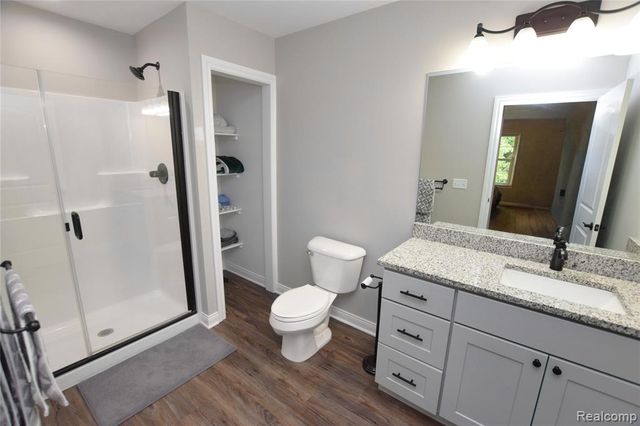 899 Watercress Lane, Fenton, MI 48430