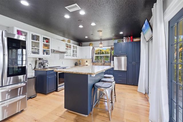 7107 HAWKS HARBOR CIRCLE, Bradenton, FL 34207