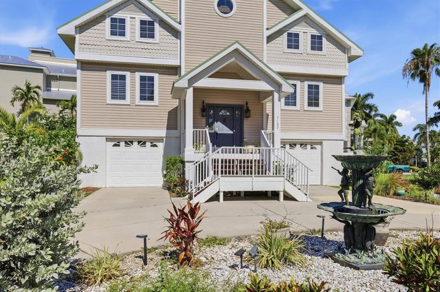 7107 HAWKS HARBOR CIRCLE, Bradenton, FL 34207