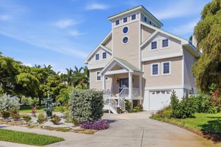 7107 HAWKS HARBOR CIRCLE, Bradenton, FL 34207
