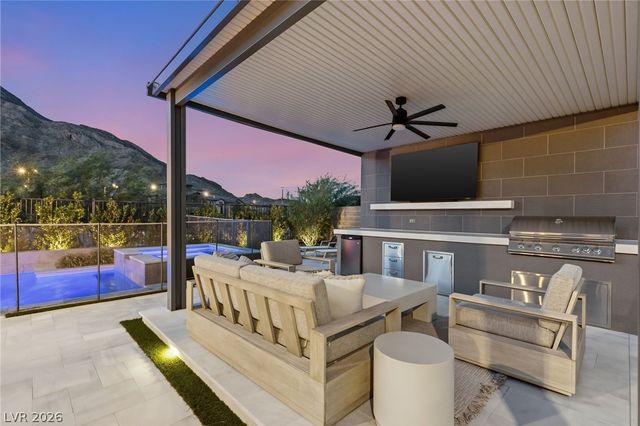 11754 Hatchling Avenue, Las Vegas, NV 89138